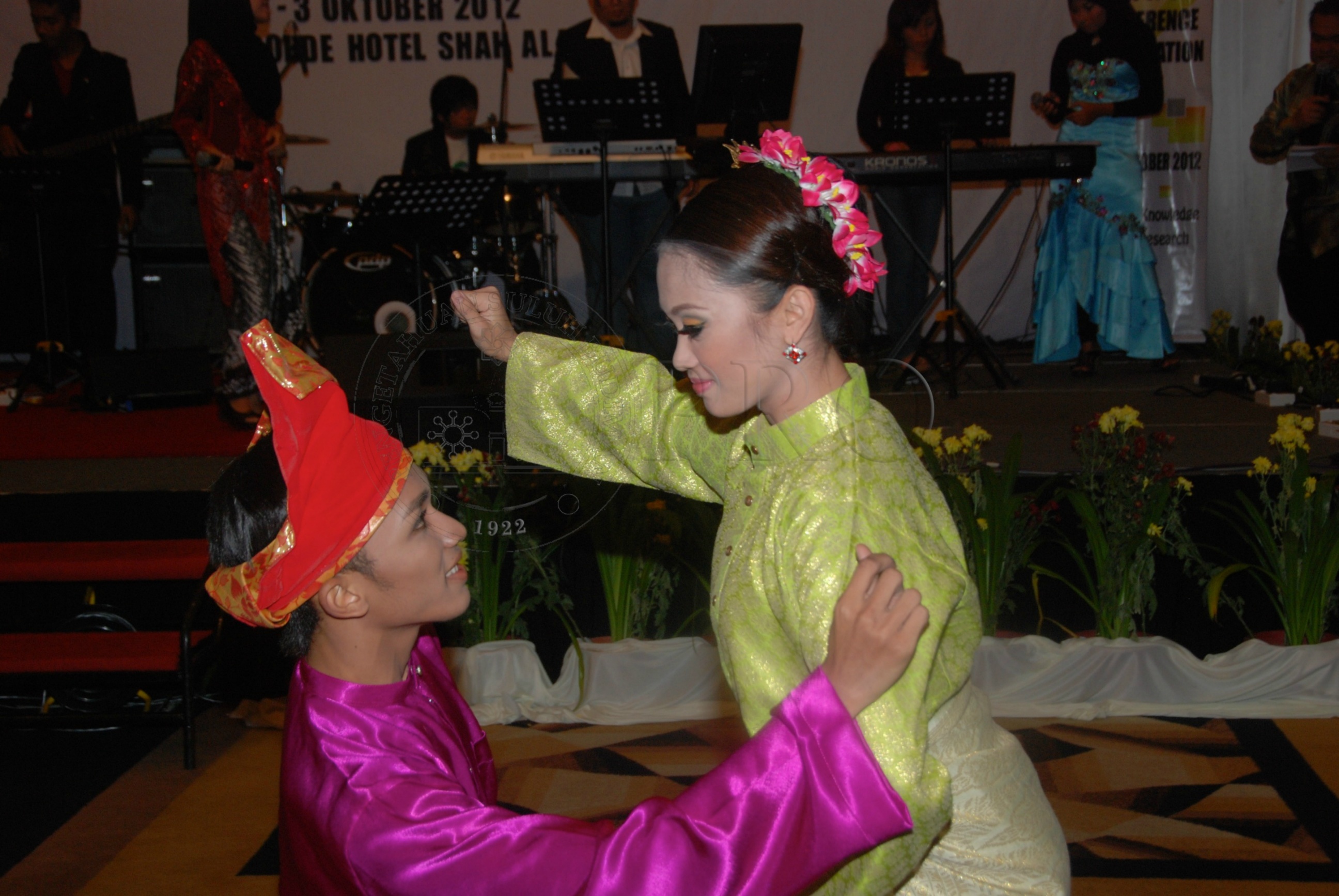 PRO 12 120 upi DSC 6126